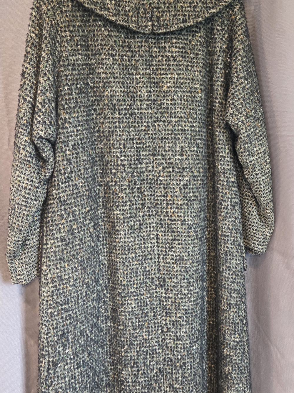 Olive Green Tweed Long Coat - Picture 9 of 10